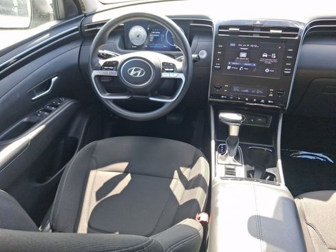 Used 2024 Hyundai Tucson SEL FWD image 9