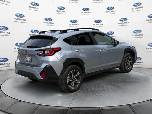 Used 2024 Subaru Crosstrek 2.0i Premium AWD/4WD image 4