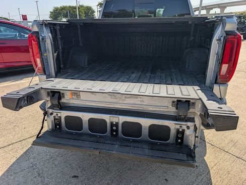 Used 2024 GMC Sierra 1500 AT4 w/ AT4 Premium Package AWD/4WD image 26