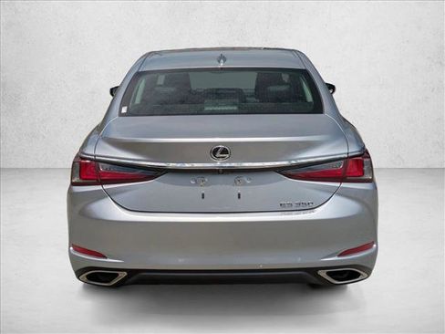Used 2024 Lexus ES 350 FWD image 7