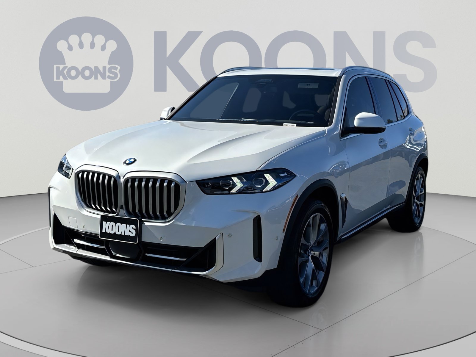 Used 2024 BMW X5 xDrive40i w/ Premium Package AWD/4WD image 5