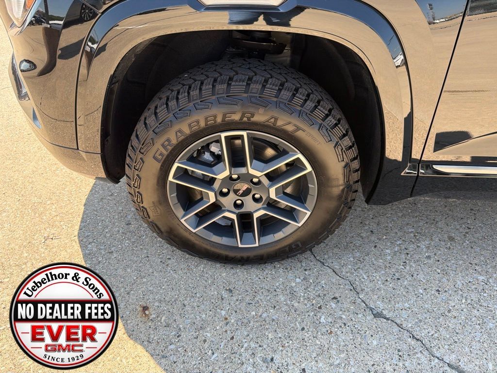 New 2027 GMC Terrain AT4 w/ Convenience Package III AWD/4WD image 15