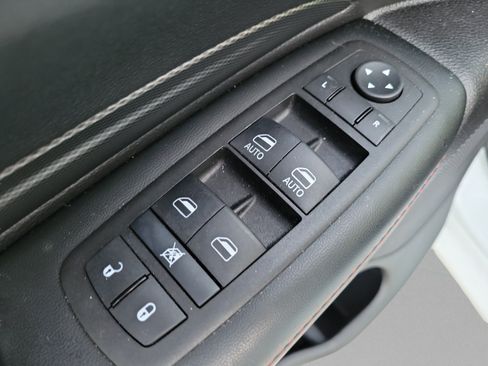 Certified 2025 Dodge Durango R/T AWD/4WD image 13