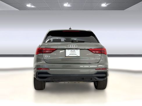 Used 2025 Audi Q3 2.0T Premium w/ Convenience Package AWD/4WD image 10
