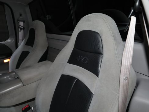 Used 2000 Ford F150 Lightning RWD image 57