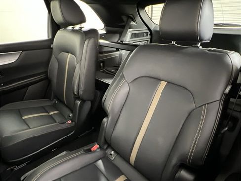 Certified 2025 MAZDA CX-90 Plug-In Hybrid w/ Premium Plus image 24