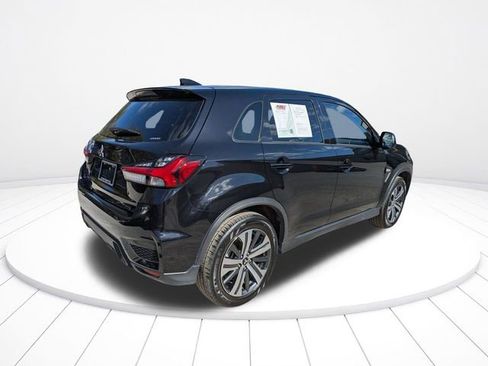 Used 2025 Mitsubishi Outlander Sport AWD image 4