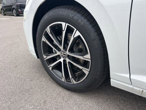 New 2026 Volkswagen Jetta Sport FWD image 5