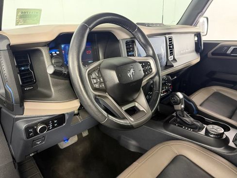 Used 2024 Ford Bronco Wildtrak AWD/4WD image 22