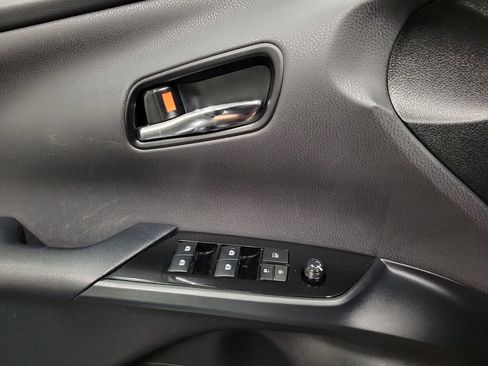 Used 2017 Toyota Prius Four w/ Advanced Technology Package FWD image 26