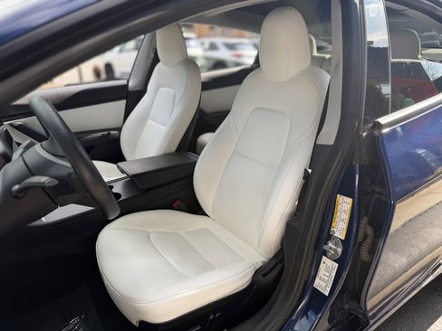 Used 2021 Tesla Model 3 Standard Range Plus image 26