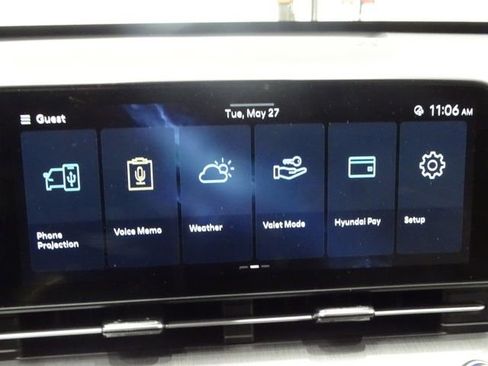 Used 2024 Hyundai Kona Limited FWD image 36