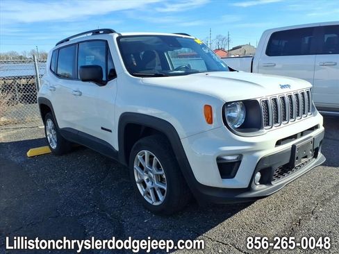 Used 2022 Jeep Renegade Latitude w/ Convenience Group image 1