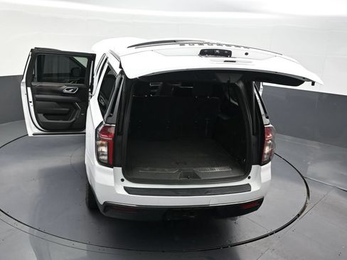 Used 2021 Chevrolet Suburban Z71 w/ Rear Media and Nav Package AWD/4WD image 36