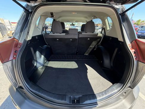 Used 2013 Toyota RAV4 LE AWD/4WD image 17