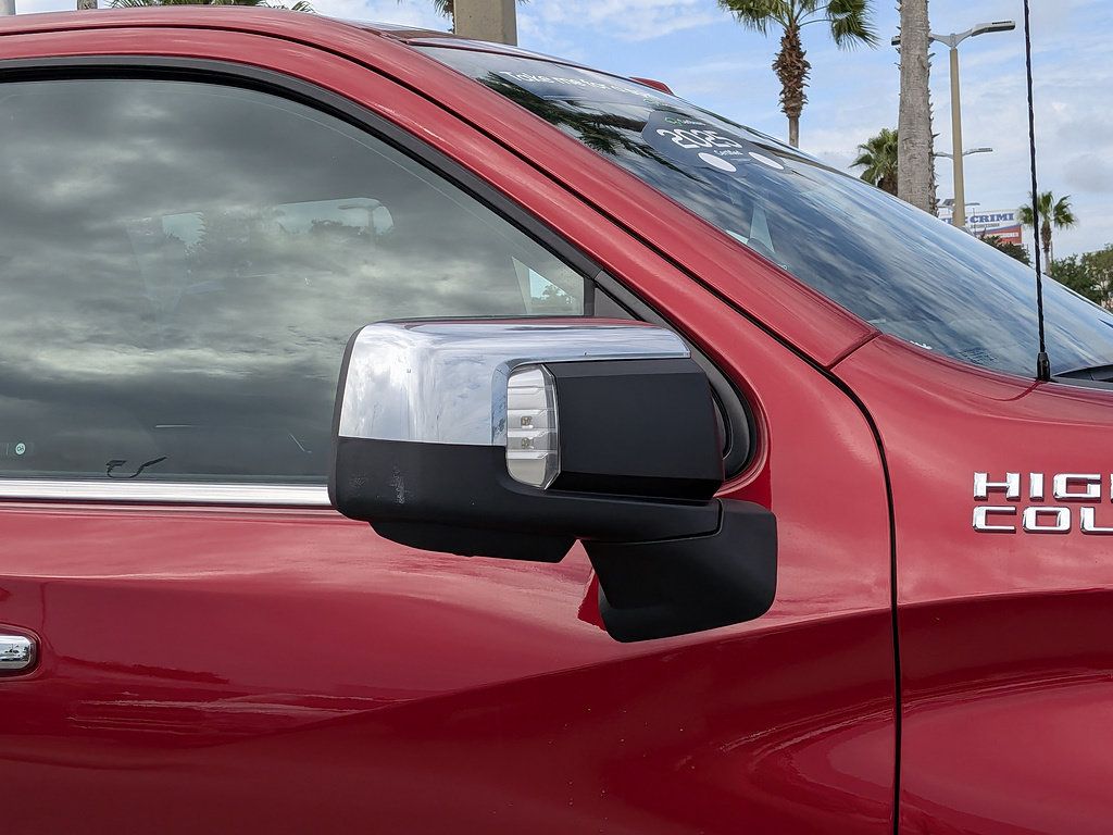 Certified 2025 Chevrolet Silverado 1500 High Country AWD/4WD image 11