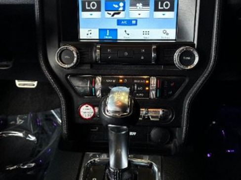 Used 2016 Ford Mustang Premium RWD image 19