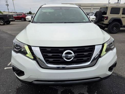 Used 2018 Nissan Pathfinder SV AWD/4WD image 22