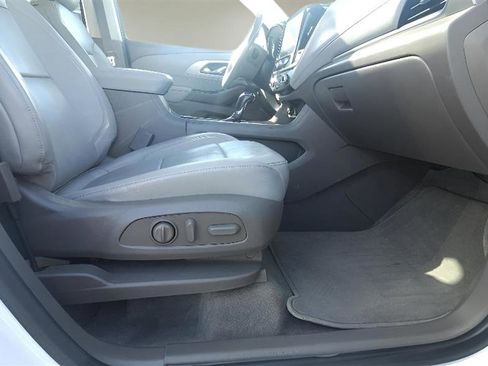Used 2018 Chevrolet Traverse LT AWD/4WD image 34