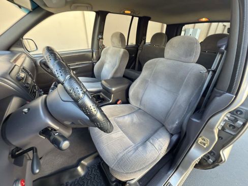 Used 1999 Jeep Grand Cherokee Laredo image 48