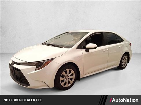 Used 2026 Toyota Corolla LE FWD image 1