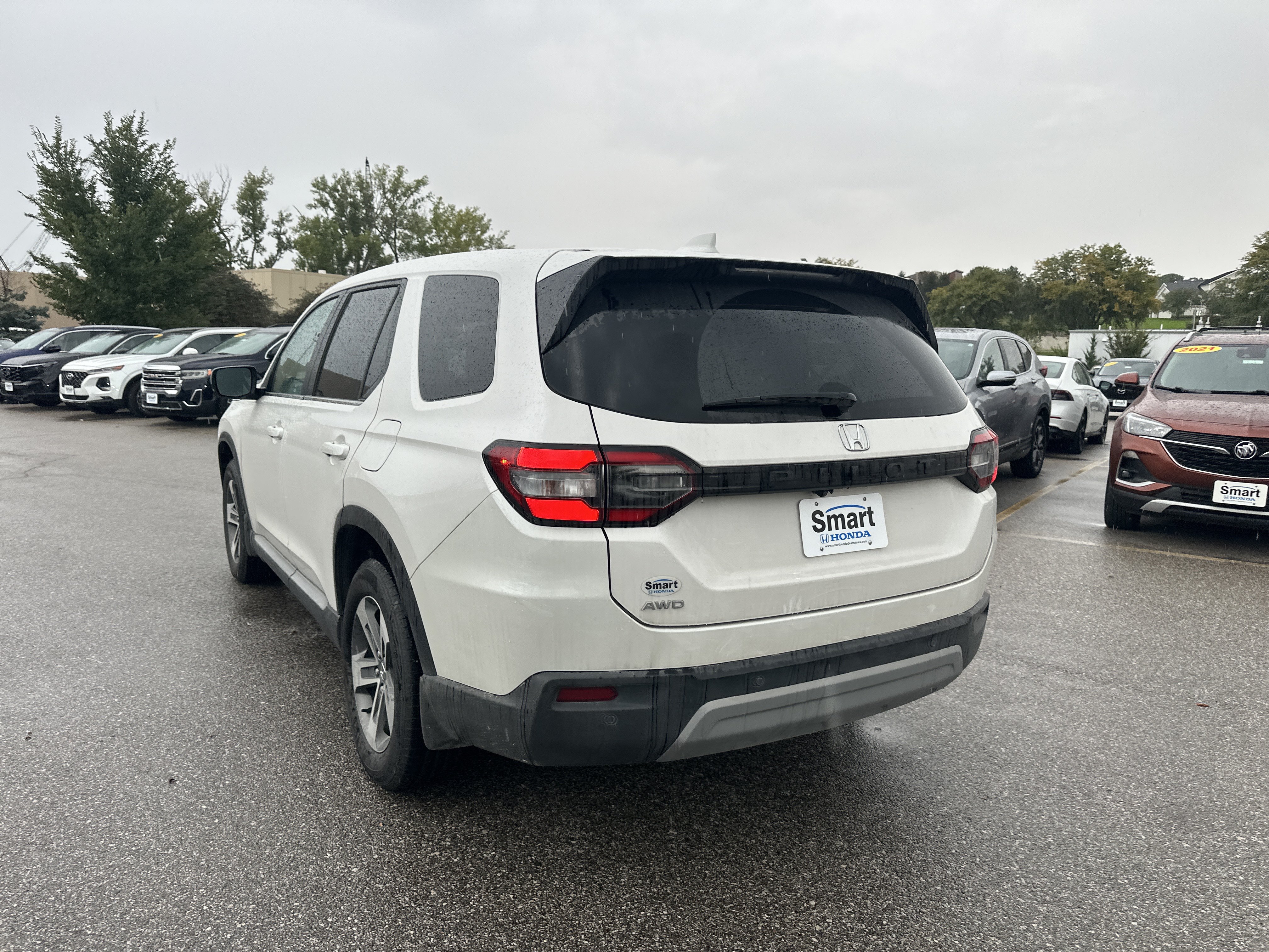 Certified 2025 Honda Pilot EX-L image 5