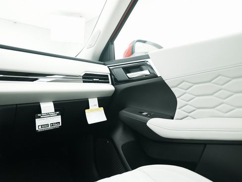 New 2025 Mitsubishi Outlander SEL image 27