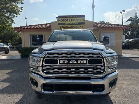 Used 2024 RAM 2500 Big Horn AWD/4WD image 9