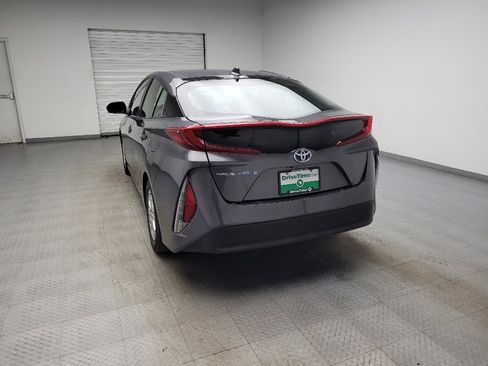 Used 2021 Toyota Prius Prime LE FWD image 6