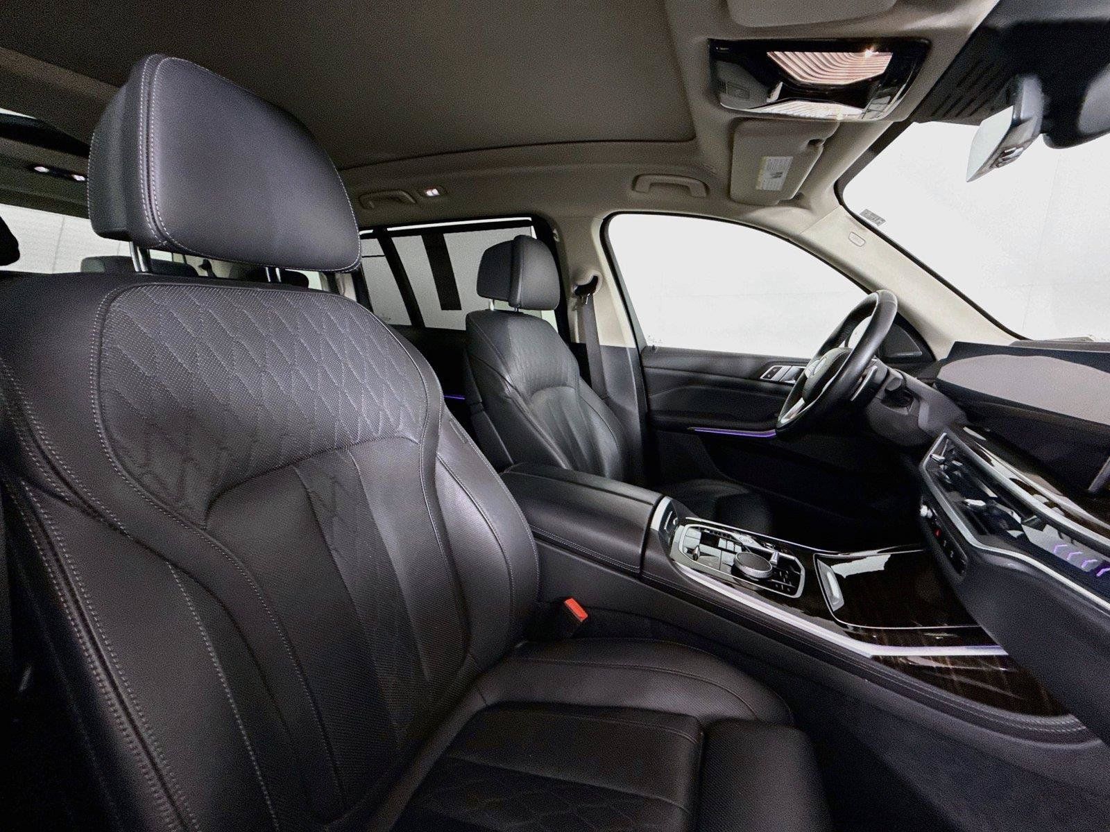 Used 2023 BMW X7 xDrive40i w/ Premium Package AWD/4WD image 46