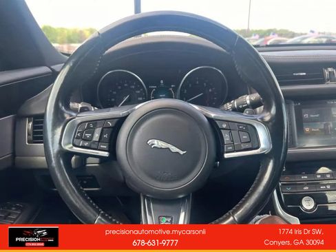 Used 2016 Jaguar XF R-Sport image 15