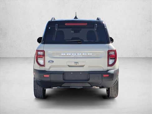 New 2025 Ford Bronco Sport Outer Banks w/ Outer Banks Tech Package+ AWD/4WD image 8
