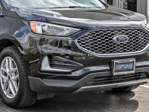 Used 2023 Ford Edge SEL AWD/4WD image 2