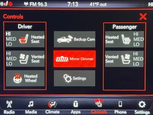 Used 2019 RAM 1500 Laramie image 29