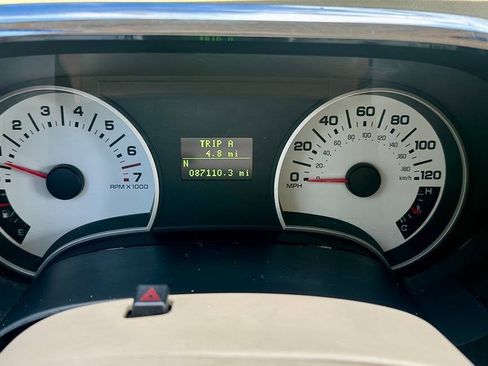 Used 2007 Ford Explorer Sport Trac Limited AWD/4WD image 12