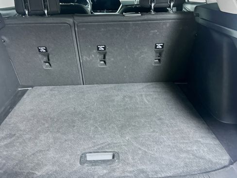 Used 2025 Chevrolet Trax LS image 26