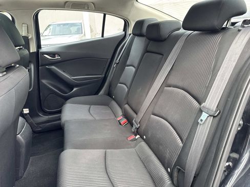 Used 2016 MAZDA MAZDA3 i Touring FWD image 12