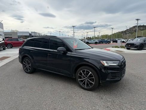 Used 2023 Audi Q7 3.0T Premium Plus w/ Premium Plus Package AWD/4WD image 3
