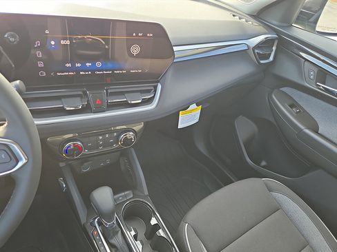 New 2026 Chevrolet TrailBlazer LT w/ Midnight Edition image 14