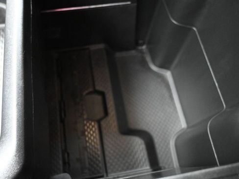 Used 2025 RAM 1500 Big Horn image 27