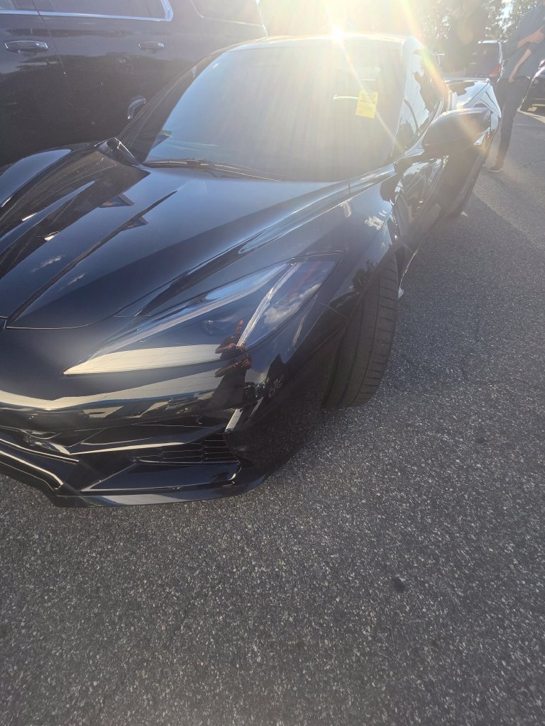 Used 2026 Chevrolet Corvette Z06 RWD image 16
