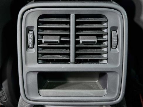 Certified 2025 Porsche Taycan image 27