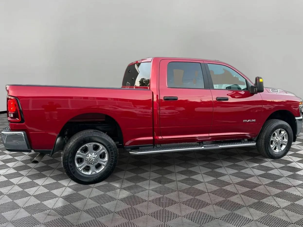 Used 2026 RAM 2500 Big Horn AWD/4WD image 5