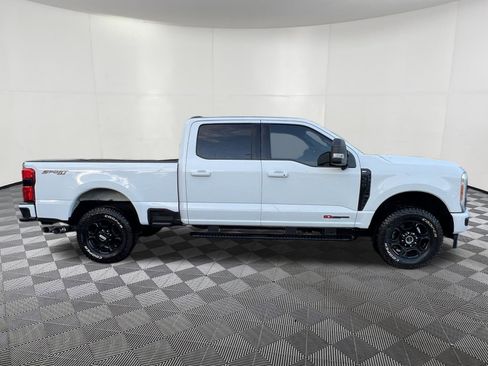 Used 2023 Ford F350 XLT w/ XLT Premium Package image 7