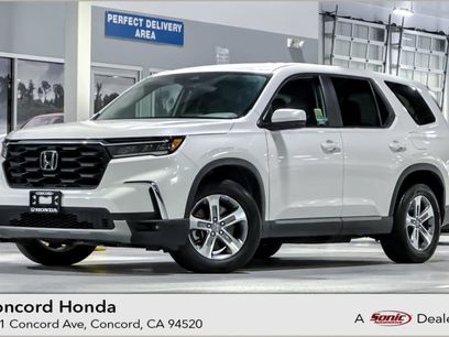 Used 2025 Honda Pilot EX-L