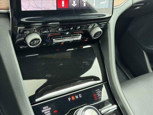 Used 2023 Jeep Grand Cherokee Summit w/ Advanced Protech Group IV image 15