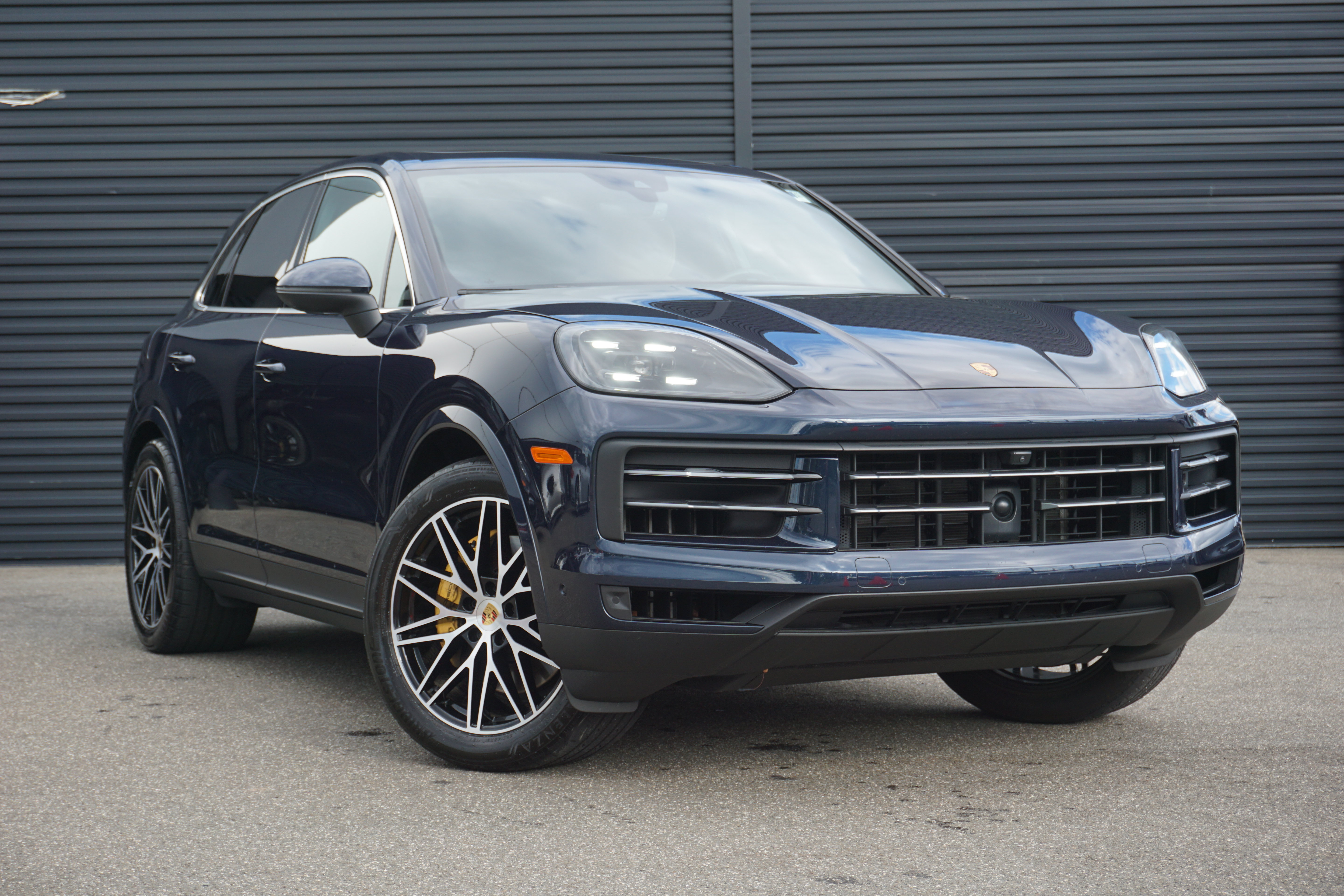 Certified 2024 Porsche Cayenne AWD/4WD image 11