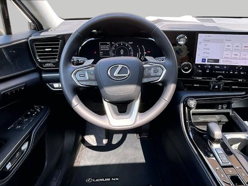 Used 2024 Lexus NX 250 FWD w/ Towing Package (2000 Lbs) image 6