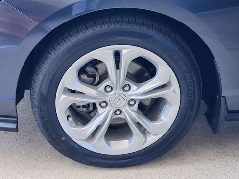 Used 2024 Honda Accord LX image 11