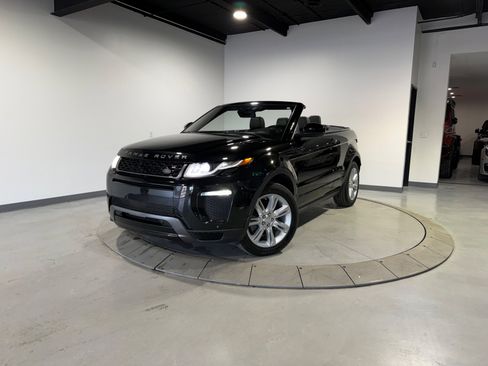 Used 2017 Land Rover Range Rover Evoque HSE Dynamic image 2